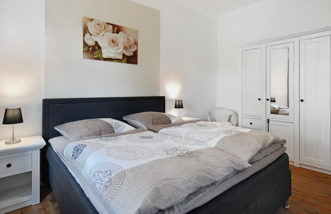 Ferienwohnung Jakob Tönning エクステリア 写真