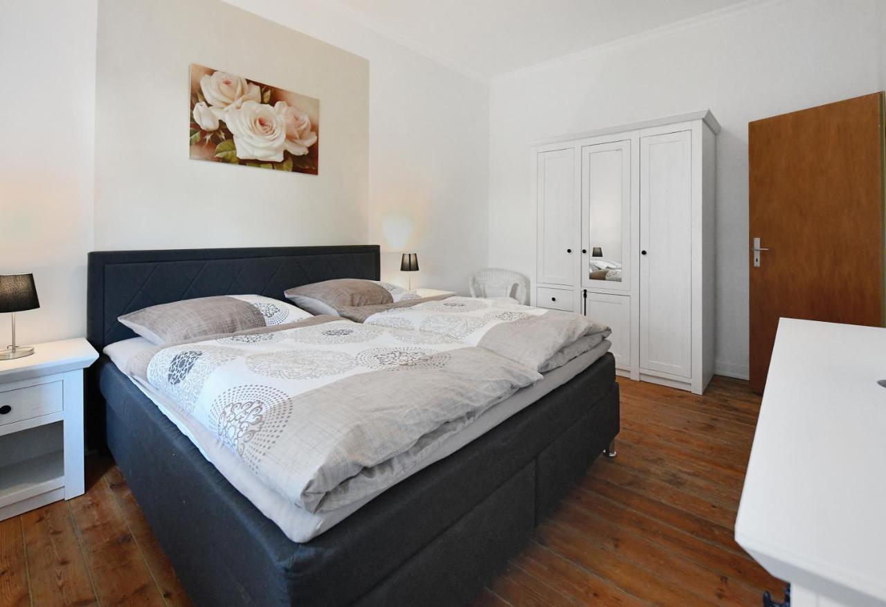 Ferienwohnung Jakob Tönning エクステリア 写真